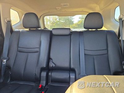 Zdjęcie 10 z 13 samochodu: 2019 NISSAN ROGUE SL VIN:5N1AT2MV4KC722727 - miniatura