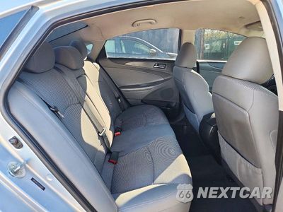 Zdjęcie 10 z 12 samochodu: 2013 HYUNDAI SONATA GLS VIN:5NPEB4AC1DH526520 - miniatura