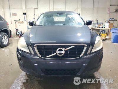 Piąte zdjęcie samochodu w środku: 2011 VOLVO XC60 3.2 VIN:YV4952DL2B2141701 - miniatura