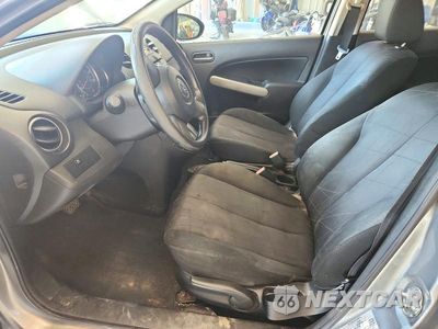Zdjęcie 7 z 13 samochodu: 2013 MAZDA MAZDA2 VIN:JM1DE1KYXD0170402 - miniatura