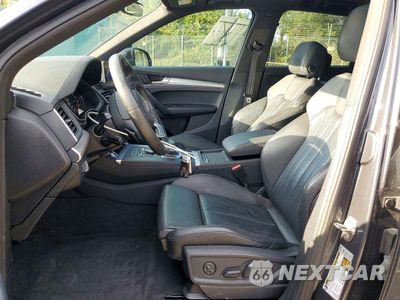 Zdjęcie 7 z 13 samochodu: 2020 AUDI Q5 PREMIUM VIN:WA1ANAFY2L2079148 - miniatura