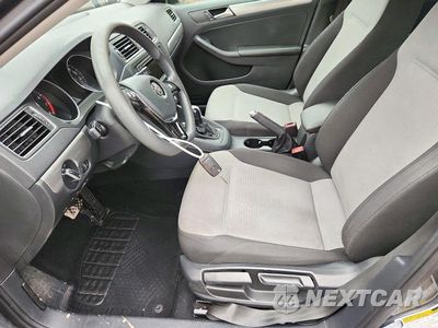 Zdjęcie 7 z 12 samochodu: 2018 VOLKSWAGEN JETTA S VIN:3VW2B7AJ9JM232062 - miniatura