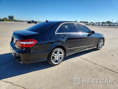 Trzecie zdjęcie samochodu z tyłu: 2012 MERCEDES-BENZ E 350 VIN:WDDHF5KB7CA595446 - miniatura