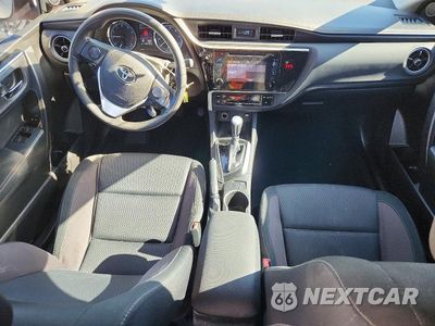 Zdjęcie 8 z 14 samochodu: 2018 TOYOTA COROLLA LE VIN:5YFBURHE0JP749504 - miniatura