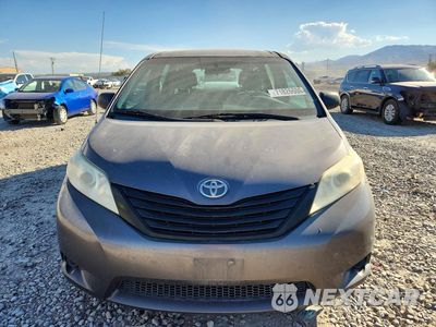 Piąte zdjęcie samochodu w środku: 2013 TOYOTA SIENNA L 7-PASSENGER VIN:5TDZK3DC4DS296408 - miniatura