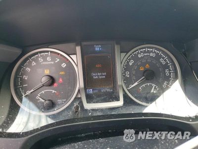 Zdjęcie 9 z 13 samochodu: 2016 TOYOTA TACOMA SR5 V6 VIN:5TFAZ5CNXGX016285 - miniatura