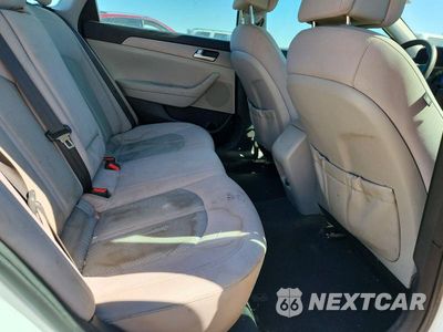 Zdjęcie 10 z 12 samochodu: 2015 HYUNDAI SONATA SE VIN:5NPE24AF0FH140460 - miniatura