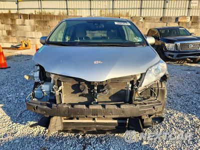 Piąte zdjęcie samochodu w środku: 2020 TOYOTA SIENNA LE VIN:5TDKZ3DC8LS036024 - miniatura
