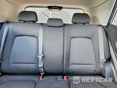 Zdjęcie 10 z 13 samochodu: 2022 HYUNDAI VENUE SE VIN:KMHRB8A35NU180855 - miniatura