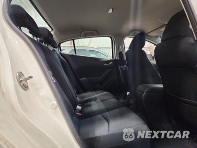 Zdjęcie 10 z 12 samochodu: 2016 MAZDA 3 SPORT VIN:3MZBM1T76GM314526 - miniatura