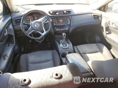 Zdjęcie 8 z 13 samochodu: 2018 NISSAN ROGUE SV VIN:JN8AT2MV0JW306082 - miniatura