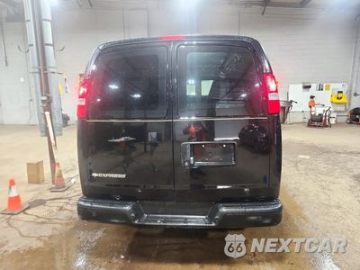 Zdjęcie 6 z 12 samochodu: 2023 CHEVROLET EXPRESS G2500 DELIVERY VAN VIN:1GCWGAFP6P1100348 - miniatura