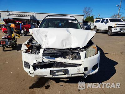 Piąte zdjęcie samochodu w środku: 2012 TOYOTA RAV4 BASE VIN:JTMBF4DV3C5058504 - miniatura