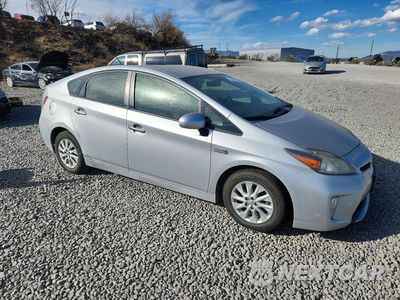 Czwarte zdjęcie samochodu z boku: 2014 TOYOTA PRIUS PLUG-IN HYBRID BASE VIN:JTDKN3DP2E3052240 - miniatura