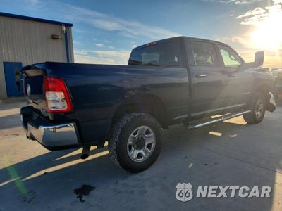 Trzecie zdjęcie samochodu z tyłu: 2019 RAM 2500 BIG HORN VIN:3C6UR5DJ7KG664003 - miniatura
