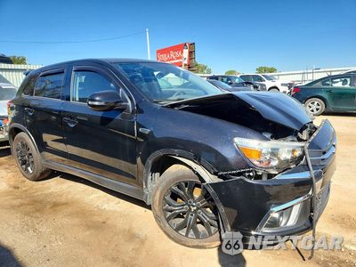 Czwarte zdjęcie samochodu z boku: 2018 MITSUBISHI OUTLANDER SPORT ES VIN:JA4AR3AU0JU012926 - miniatura
