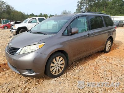 2012 TOYOTA SIENNA LE 5TDJK3DC5CS045425 - główne zdjęcie licytacji z USA - miniatura