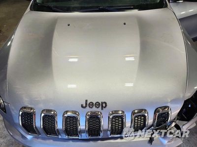 Zdjęcie 12 z 13 samochodu: 2017 JEEP CHEROKEE LATITUDE VIN:1C4PJLCB0HD222021 - miniatura