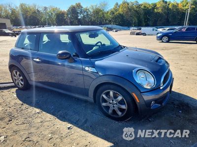 Czwarte zdjęcie samochodu z boku: 2009 MINI COOPER S VIN:WMWMF73599TW88007 - miniatura