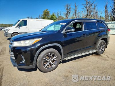 2018 TOYOTA HIGHLANDER LE 5TDBZRFH1JS820862 - główne zdjęcie licytacji z USA - miniatura