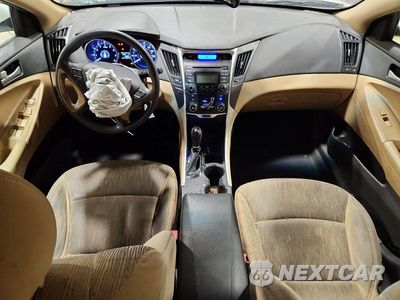 Zdjęcie 8 z 13 samochodu: 2012 HYUNDAI SONATA GLS VIN:5NPEB4AC2CH430507 - miniatura