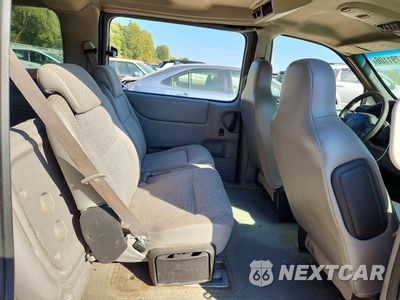 Zdjęcie 11 z 13 samochodu: 2004 CHEVROLET VENTURE VIN:1GNDX03E94D108191 - miniatura