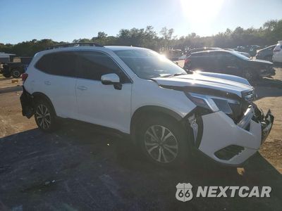 Czwarte zdjęcie samochodu z boku: 2022 SUBARU FORESTER LIMITED VIN:JF2SKAPC5NH476764 - miniatura