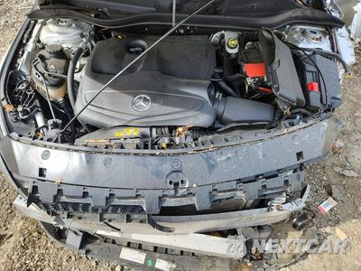 Zdjęcie 11 z 12 samochodu: 2019 MERCEDES-BENZ CLA 250 4MATIC VIN:WDDSJ4GB8KN723336 - miniatura