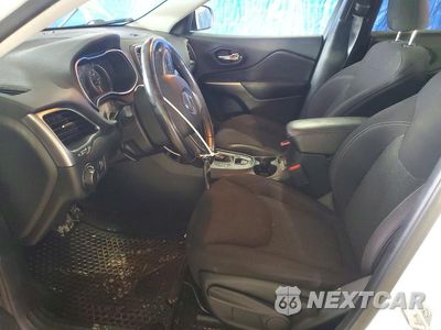 Zdjęcie 7 z 13 samochodu: 2020 JEEP CHEROKEE LATITUDE VIN:1C4PJMCB5LD546788 - miniatura