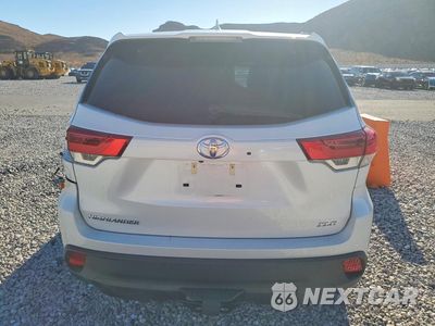 Zdjęcie 6 z 14 samochodu: 2019 TOYOTA HIGHLANDER XLE VIN:5TDKZRFHXKS341745 - miniatura
