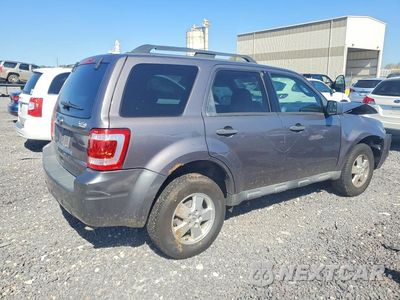 Trzecie zdjęcie samochodu z tyłu: 2010 FORD ESCAPE VIN:1FMCU0D78AKA43236 - miniatura