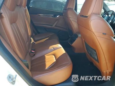 Zdjęcie 10 z 12 samochodu: 2017 MASERATI QUATTROPORTE S VIN:ZAM56RPS1H1223598 - miniatura