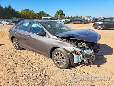 Czwarte zdjęcie samochodu z boku: 2017 TOYOTA CAMRY SE VIN:4T1BF1FKXHU741729 - miniatura