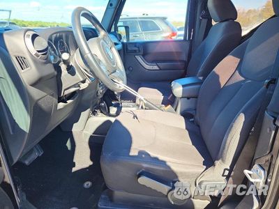 Zdjęcie 7 z 13 samochodu: 2017 JEEP WRANGLER SPORT VIN:1C4AJWAG1HL573984 - miniatura