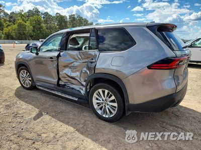 Drugie zdjęcie samochodu z przodu: 2025 TOYOTA GRAND HIGHLANDER PLATINUM VIN:5TDAAAB59SS083623 - miniatura