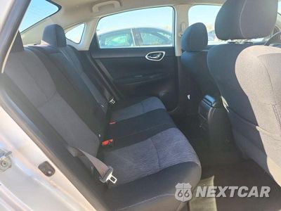 Zdjęcie 10 z 12 samochodu: 2015 NISSAN SENTRA SV VIN:3N1AB7AP0FL633325 - miniatura
