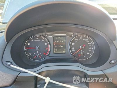 Zdjęcie 9 z 12 samochodu: 2015 AUDI Q3 PRESTIGE VIN:WA1GFCFS6FR007315 - miniatura