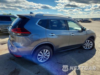 Trzecie zdjęcie samochodu z tyłu: 2018 NISSAN ROGUE SV VIN:JN8AT2MV1JW301148 - miniatura