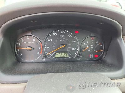 Zdjęcie 9 z 12 samochodu: 2001 HONDA ACCORD LX VIN:JHMCG564X1C029083 - miniatura