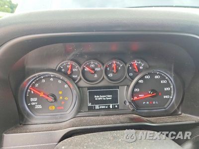 Zdjęcie 9 z 12 samochodu: 2020 CHEVROLET SILVERADO K1500 CUSTOM VIN:3GCPYBEK8LG377754 - miniatura