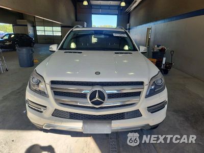 Piąte zdjęcie samochodu w środku: 2013 MERCEDES-BENZ GL 450 4MATIC VIN:4JGDF7CEXDA236649 - miniatura
