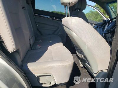 Zdjęcie 10 z 12 samochodu: 2014 KIA SORENTO LX VIN:5XYKT3A62EG528449 - miniatura