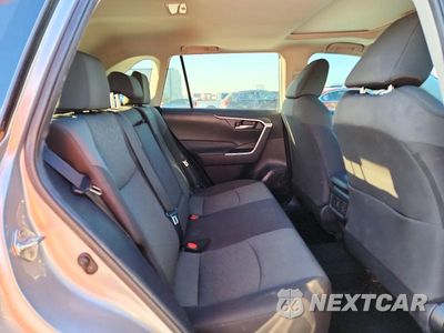 Zdjęcie 11 z 13 samochodu: 2021 TOYOTA RAV4 XLE VIN:2T3W1RFV8MC164324 - miniatura