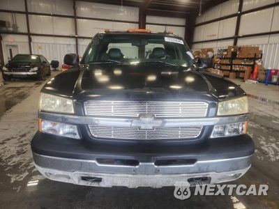 Piąte zdjęcie samochodu w środku: 2003 CHEVROLET SILVERADO K1500 VIN:2GCEK19T031195853 - miniatura