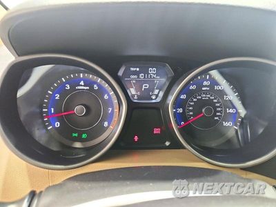 Zdjęcie 9 z 12 samochodu: 2013 HYUNDAI ELANTRA GLS VIN:5NPDH4AE4DH264052 - miniatura