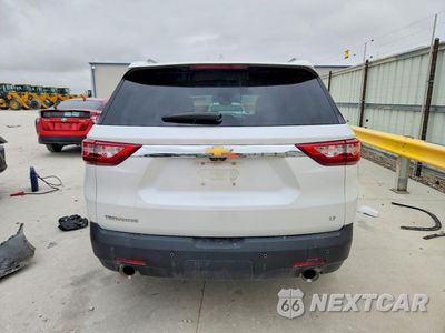 Zdjęcie 6 z 14 samochodu: 2018 CHEVROLET TRAVERSE LT VIN:1GNERHKW2JJ173453 - miniatura