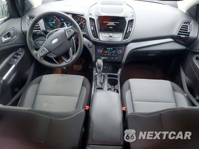 Zdjęcie 8 z 13 samochodu: 2019 FORD ESCAPE SE VIN:1FMCU0GD9KUA33547 - miniatura
