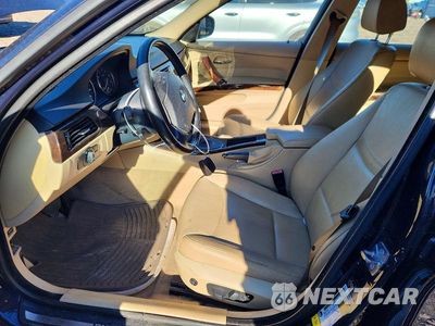 Zdjęcie 7 z 12 samochodu: 2009 BMW 328 XIT VIN:WBAUU33539A540381 - miniatura