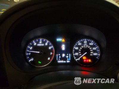 Zdjęcie 9 z 13 samochodu: 2018 MITSUBISHI OUTLANDER SE VIN:JA4AZ3A36JZ027327 - miniatura