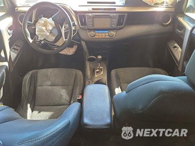 Zdjęcie 8 z 13 samochodu: 2015 TOYOTA RAV4 XLE VIN:2T3WFREV7FW165355 - miniatura